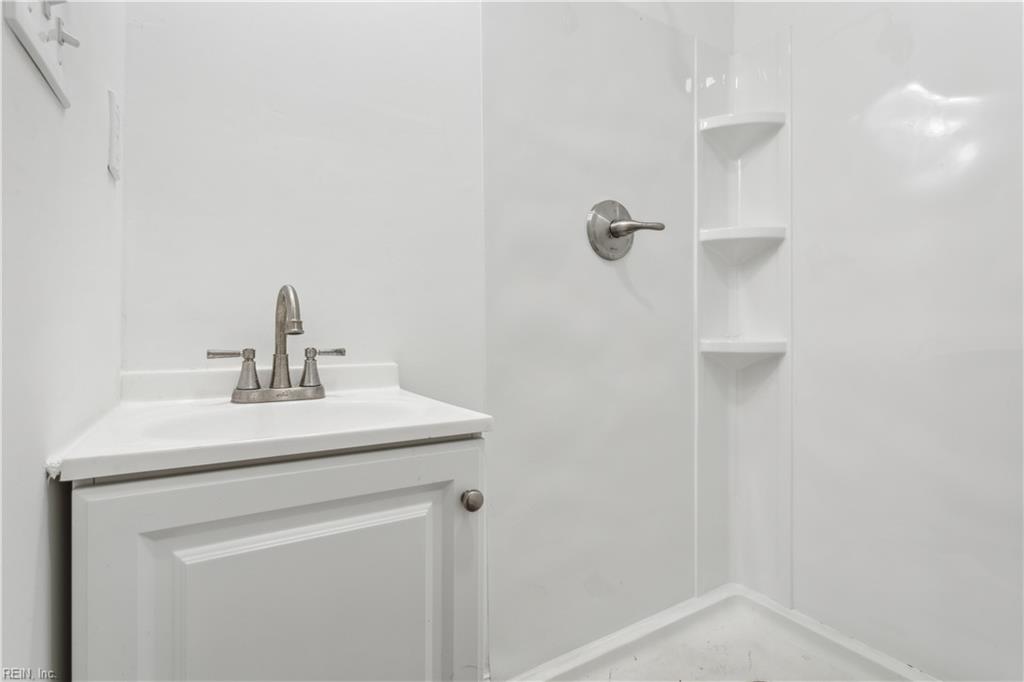 2917 Chesapeake Ave Property Photo 14
