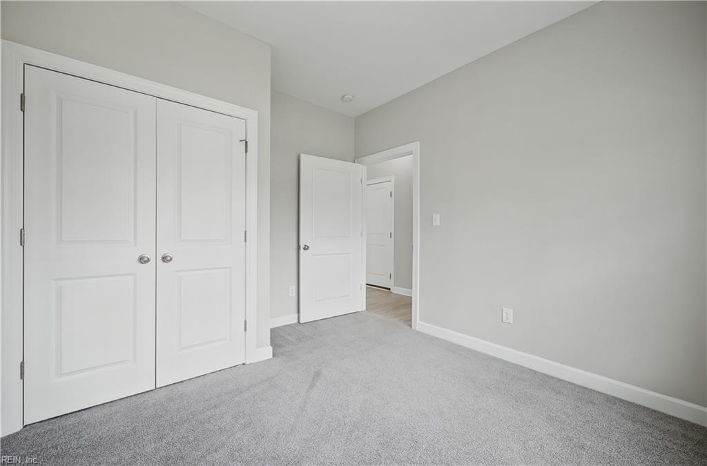 6109 Roanoke Ave Property Photo 7