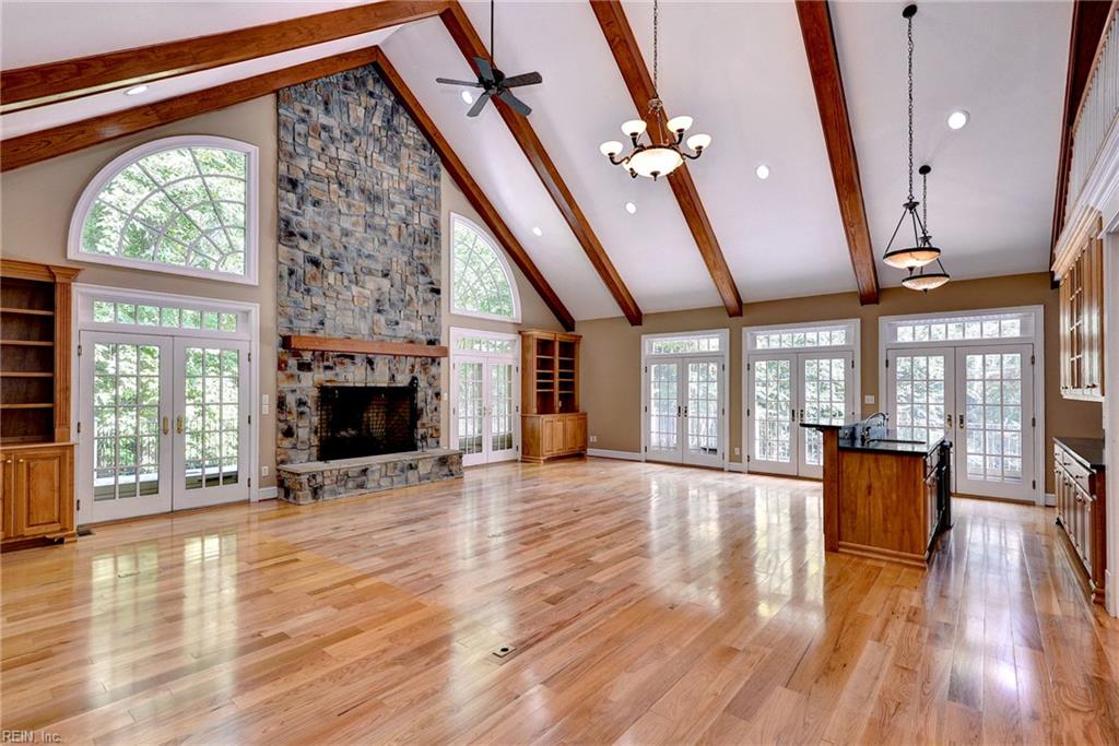7 Bayberry Ln Property Photo 9