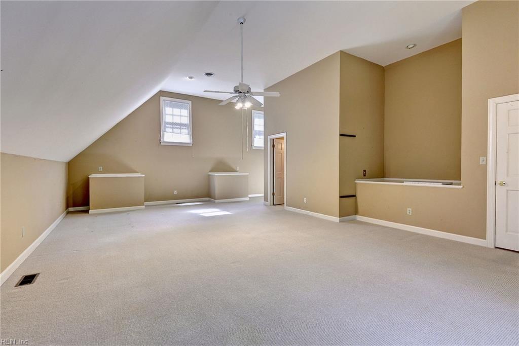 7 Bayberry Ln Property Photo 35