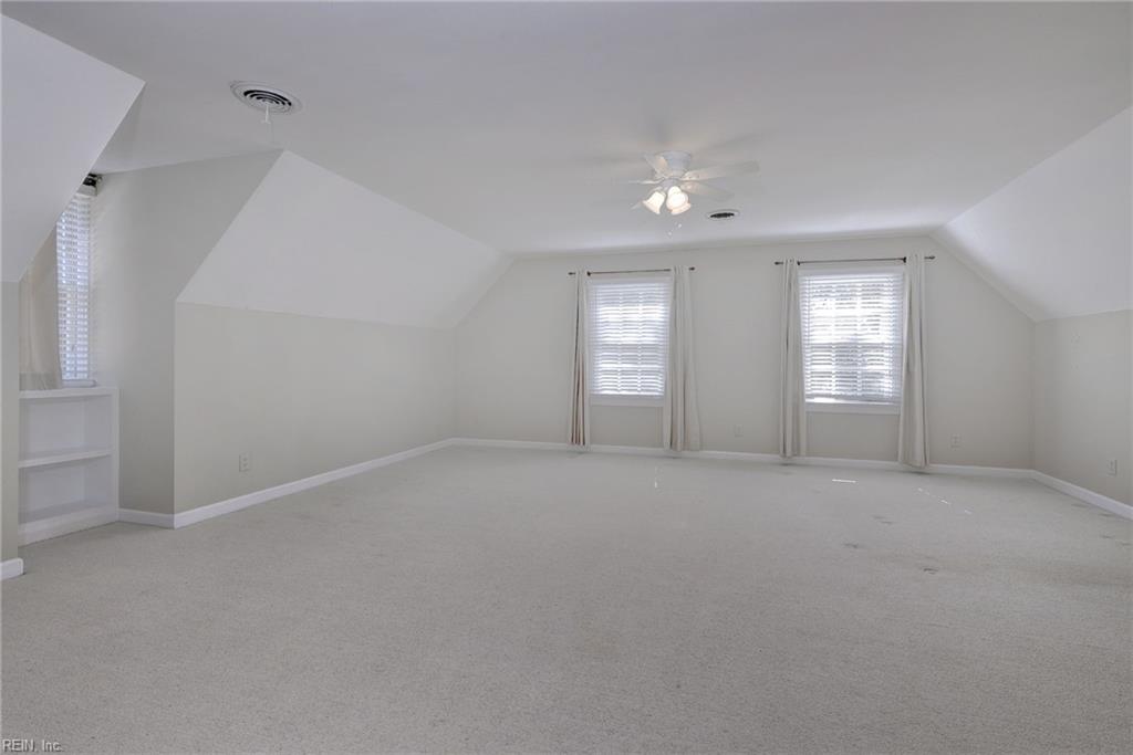 7 Bayberry Ln Property Photo 38