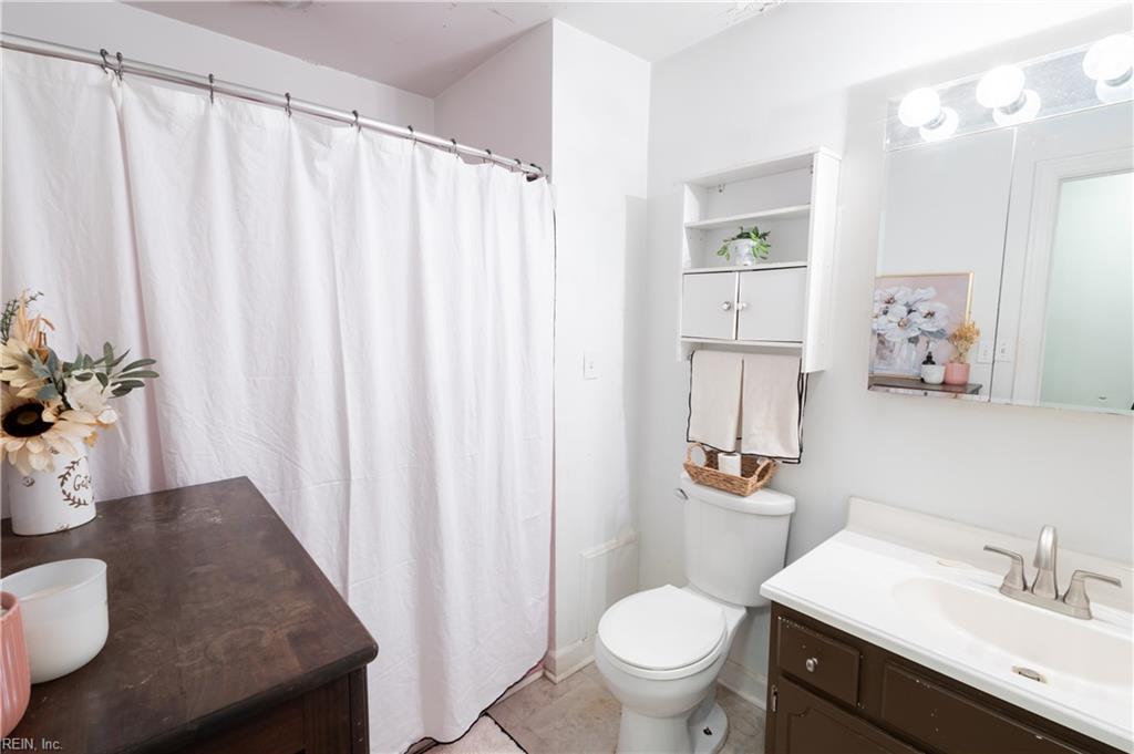 4224 Radcliffe Ln Property Photo 22