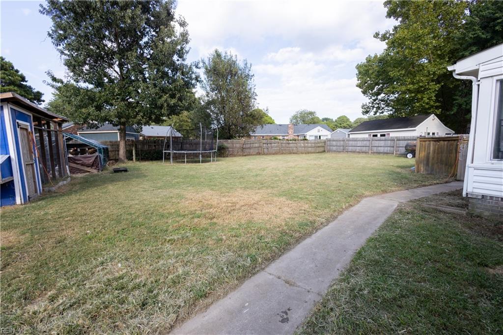 4224 Radcliffe Ln Property Photo 26