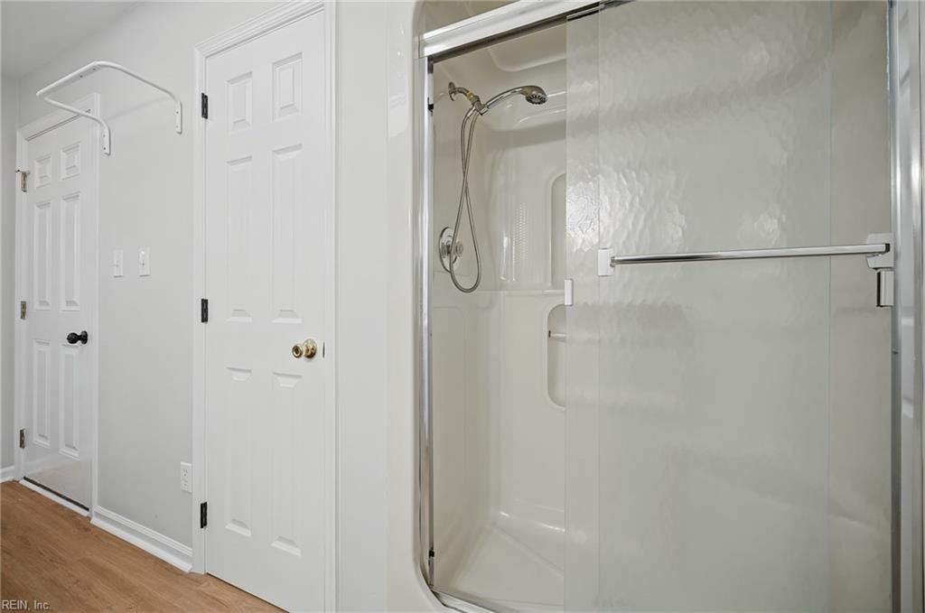 835 Isham Pl Property Photo 26