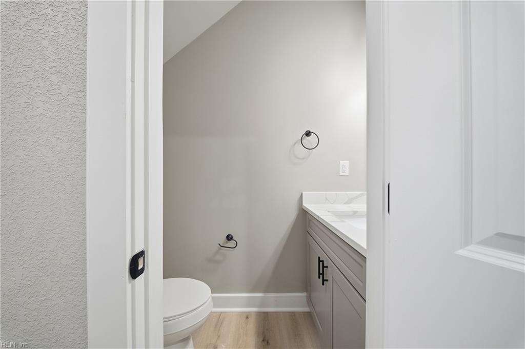 610 Phillips Ave Property Photo 12