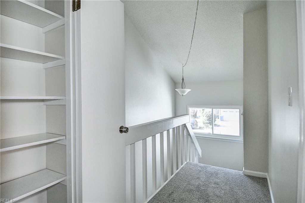 5373 Chatham Lake Dr Property Photo 13