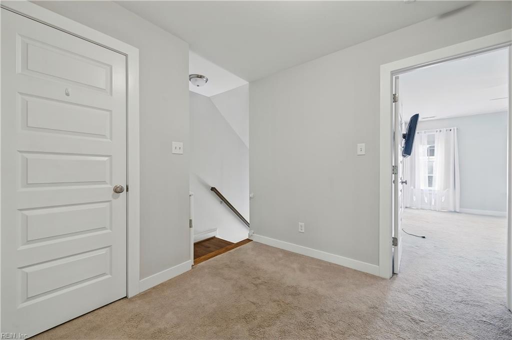 20 Village Park Ln Property Photo 17