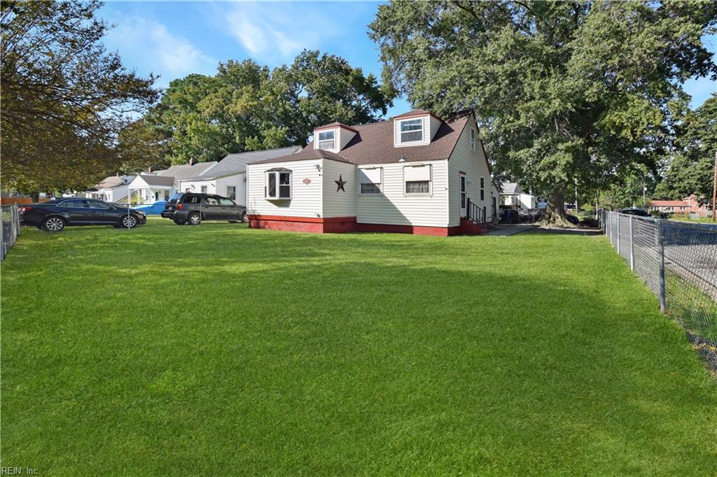 3600 Commonwealth Ave Property Photo 1