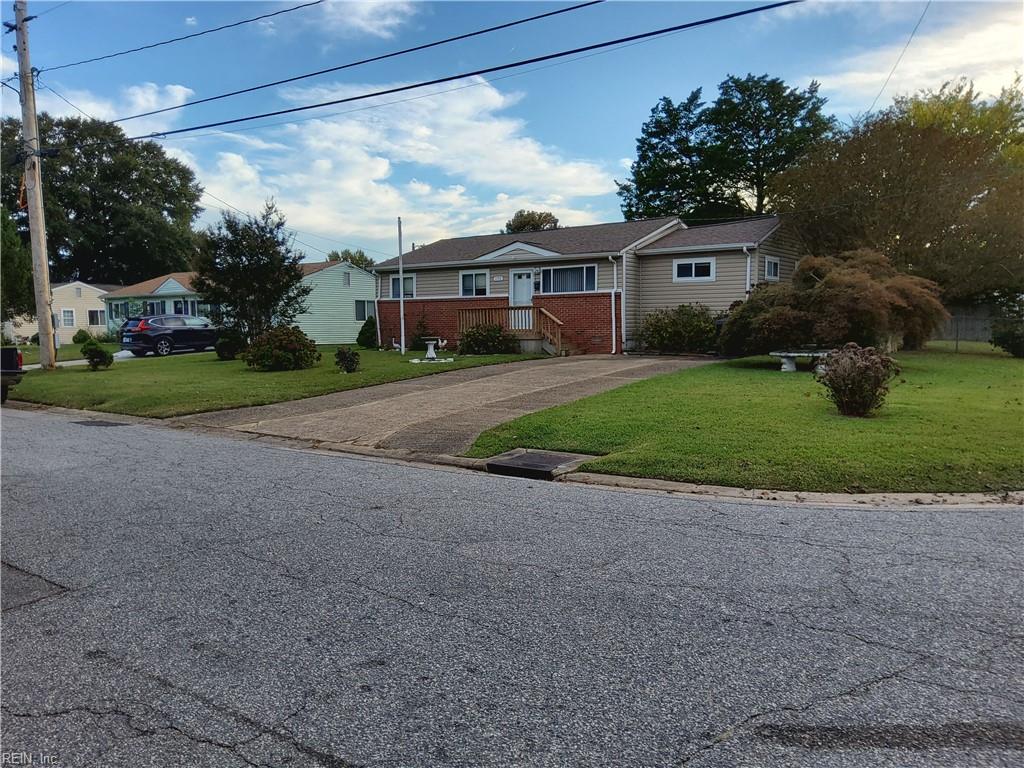 153 Waverly Dr Property Photo 2