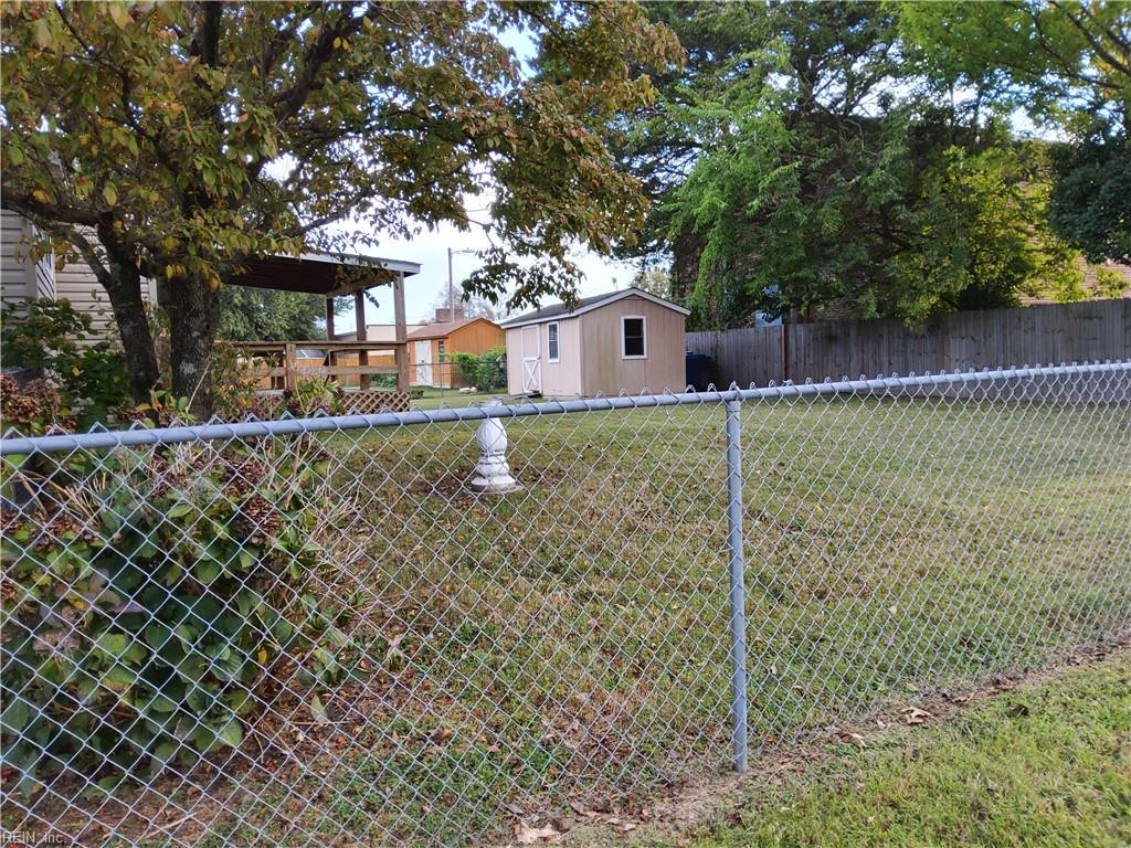 153 Waverly Dr Property Photo 3
