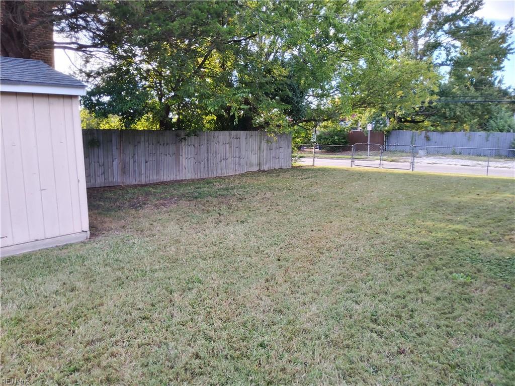 153 Waverly Dr Property Photo 7