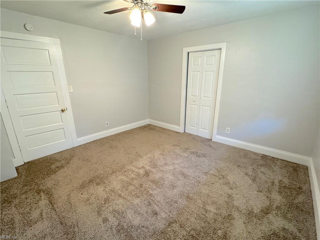 211 W 27th St Property Photo 10