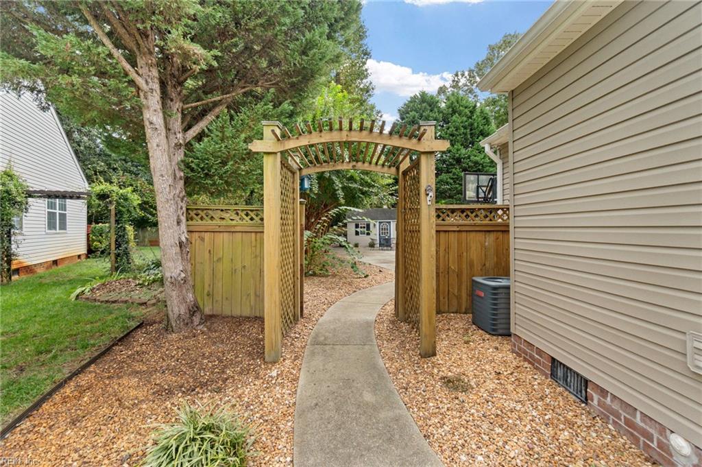 809 Leleon Ct Property Photo 45