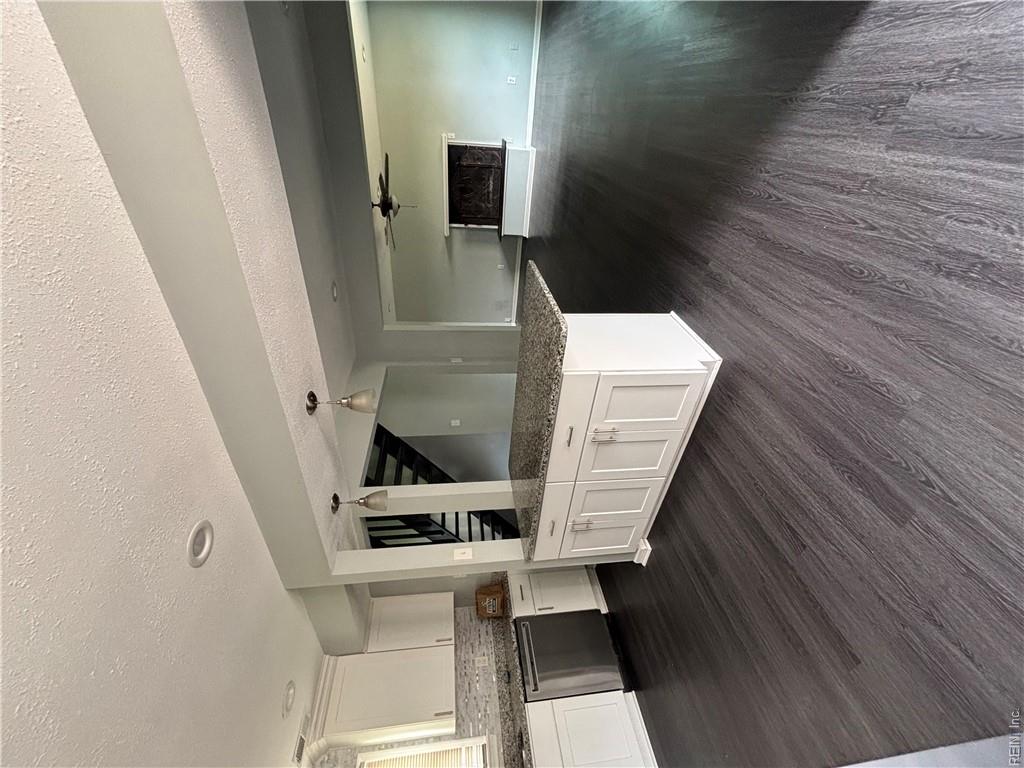 4120 Marblehead Drive Dr Property Photo 4