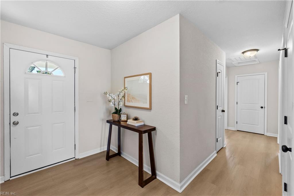 4512 Whitechapel Ct Property Photo 5