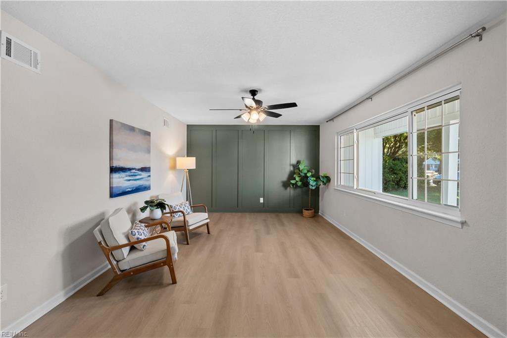 4512 Whitechapel Ct Property Photo 6