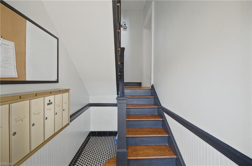 338 W Freemason St Property Photo 6