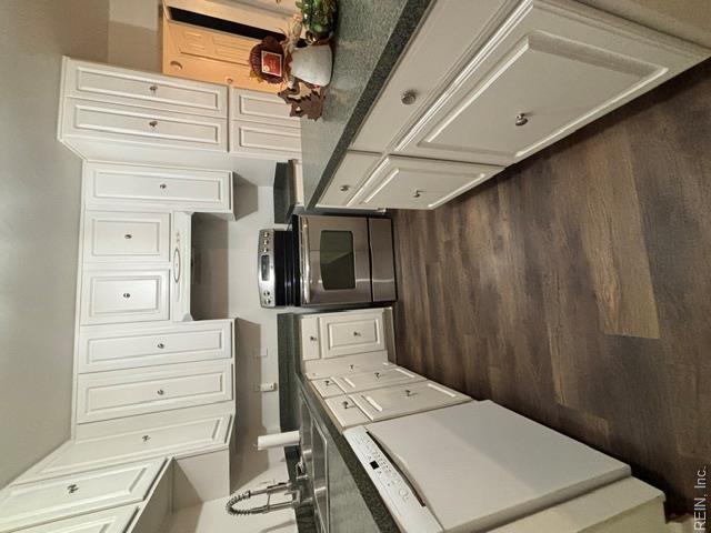 1234 Balview Avenue Ave Property Photo 6
