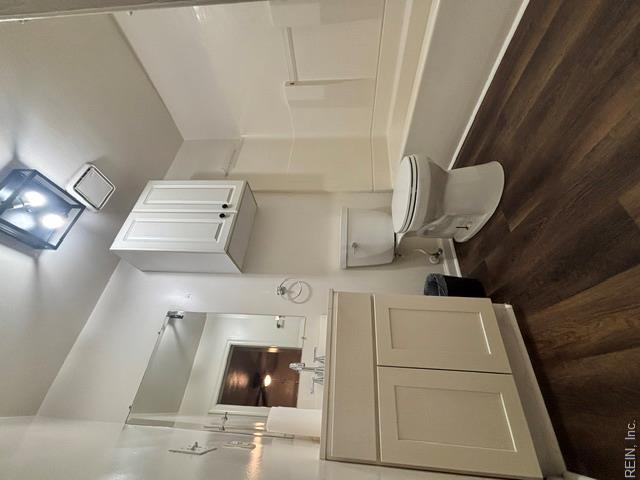 1234 Balview Avenue Ave Property Photo 10
