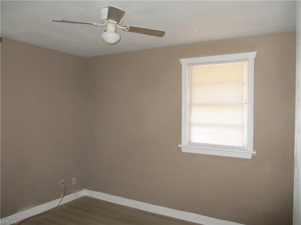 2253 Reuben St Property Photo 8