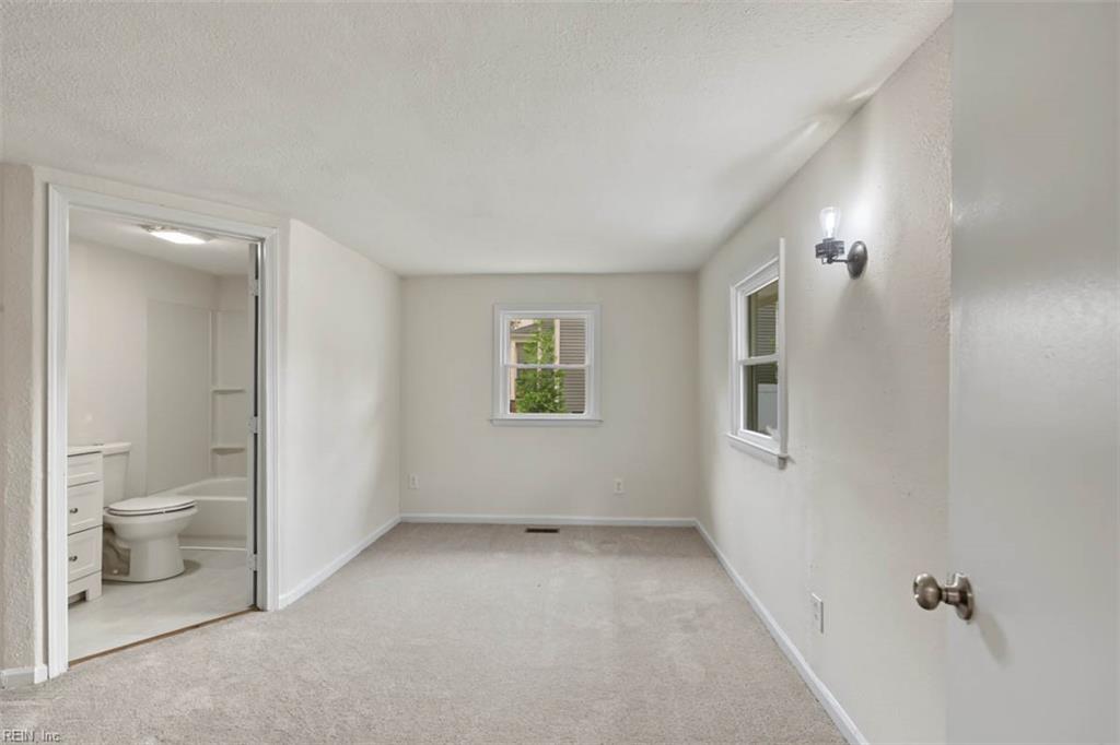 221 Firby Rd Property Photo 22