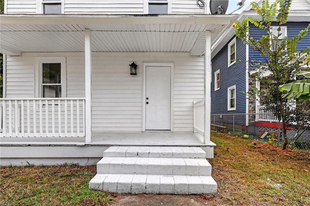 306 S Dyer St Property Photo 4