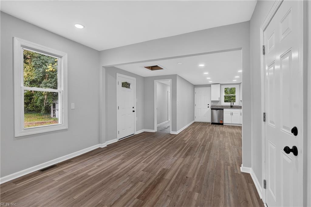 306 S Dyer St Property Photo 16