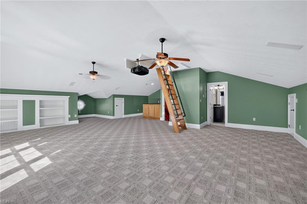 9678 25th Bay St Property Photo 34