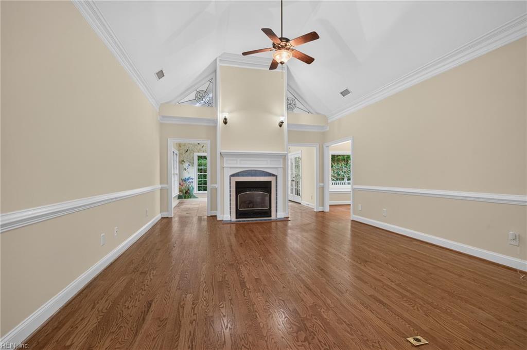 212 Castlerock Property Photo 8