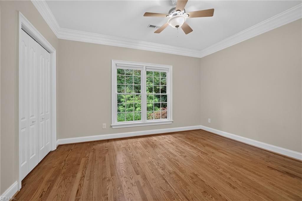 212 Castlerock Property Photo 28