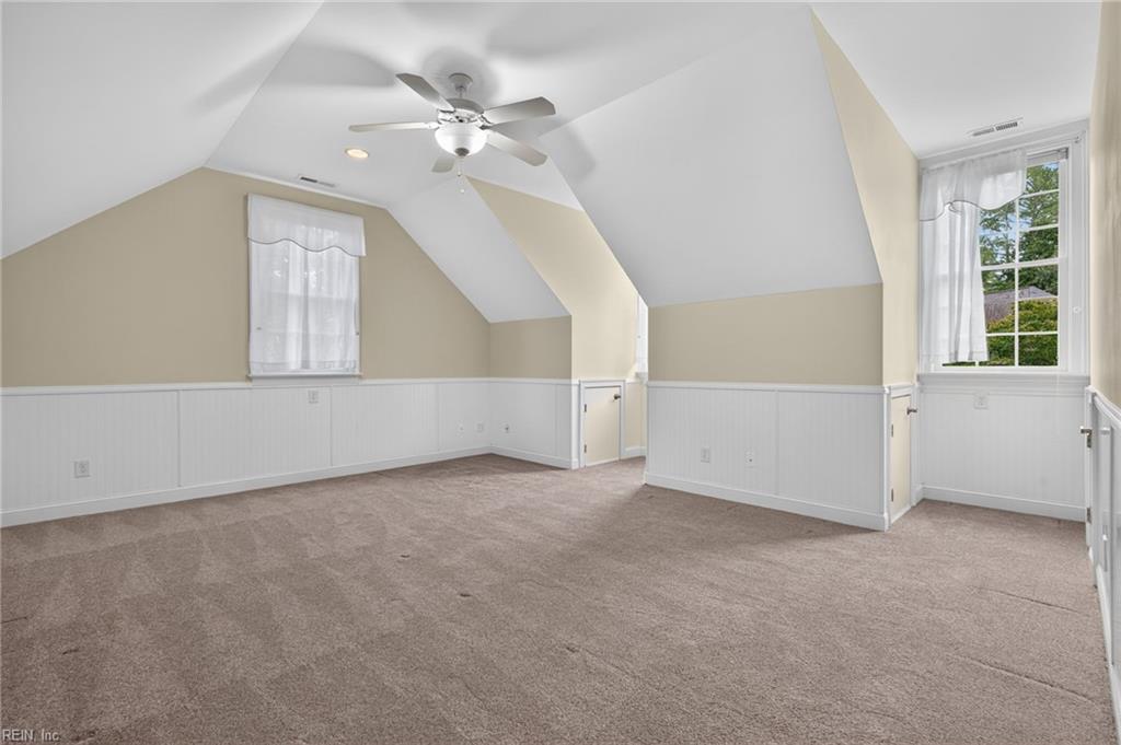 212 Castlerock Property Photo 30