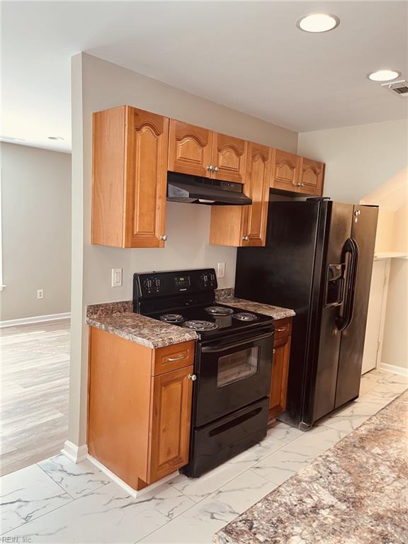 243 Settlers Landing Rd Property Photo 4