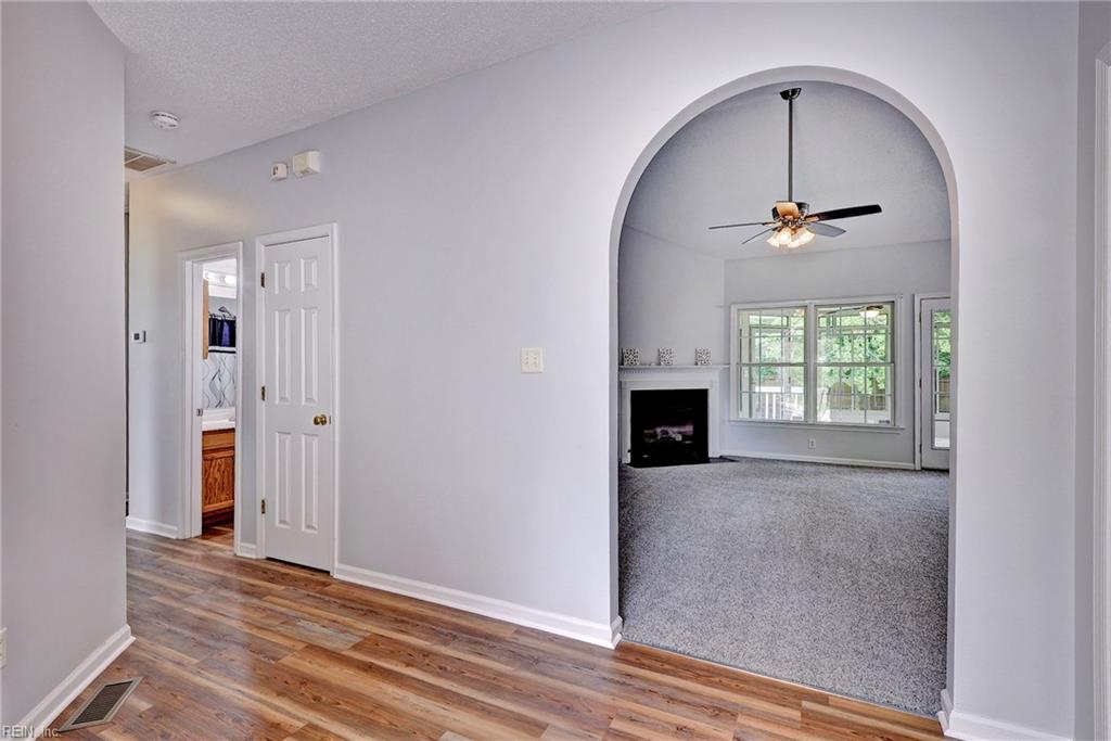3740 Cherry Walk Property Photo 5