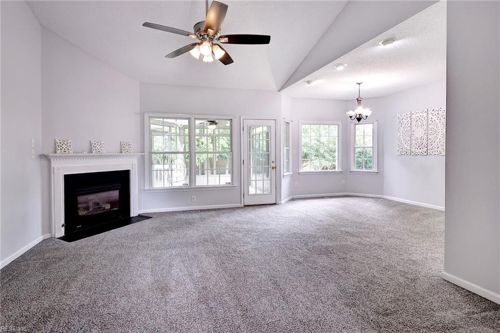 3740 Cherry Walk Property Photo 7