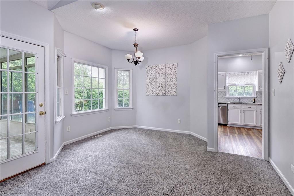 3740 Cherry Walk Property Photo 10