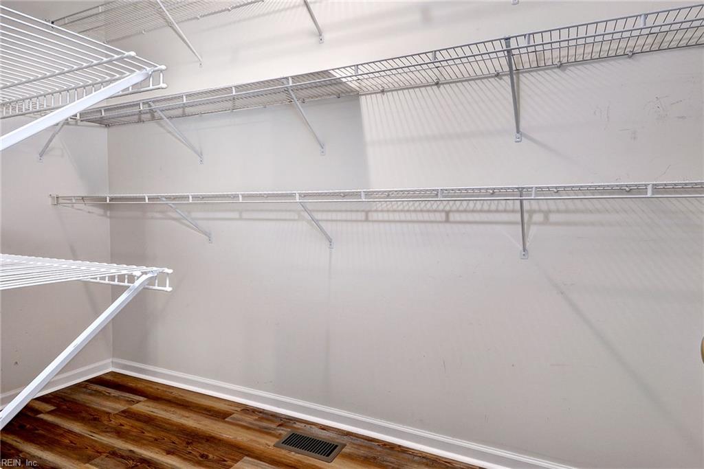 3740 Cherry Walk Property Photo 20