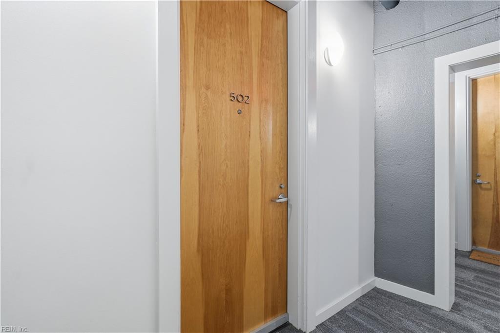 415 Saint Pauls Blvd Property Photo 31