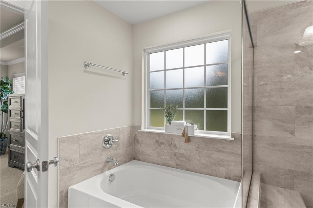 2111 Fieldbrook Pl Property Photo 20