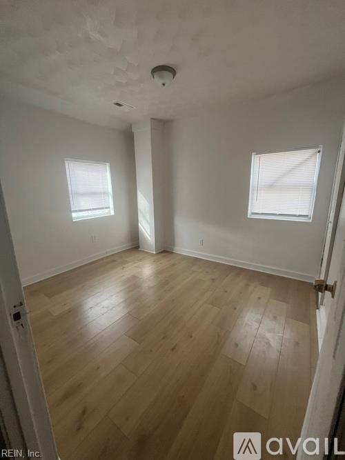 11 Emmons Pl Property Photo 1