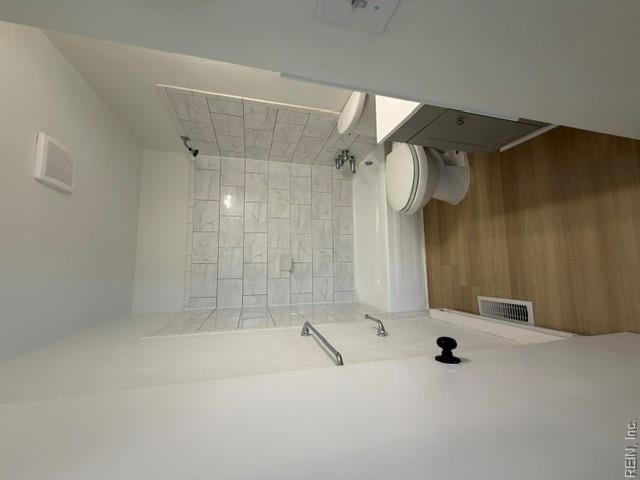 325 Harrison St Property Photo 19