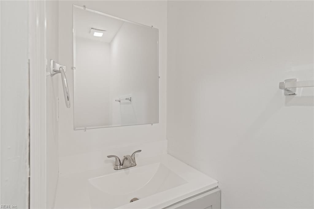 3964 Kiwanis Loop Property Photo 18