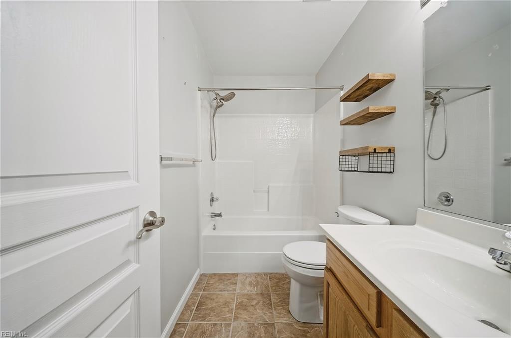 3023 Bay Shore Lane Ln Property Photo 19