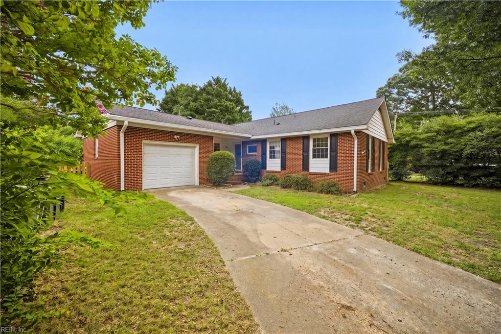 359 Eppington Cir Property Photo 5
