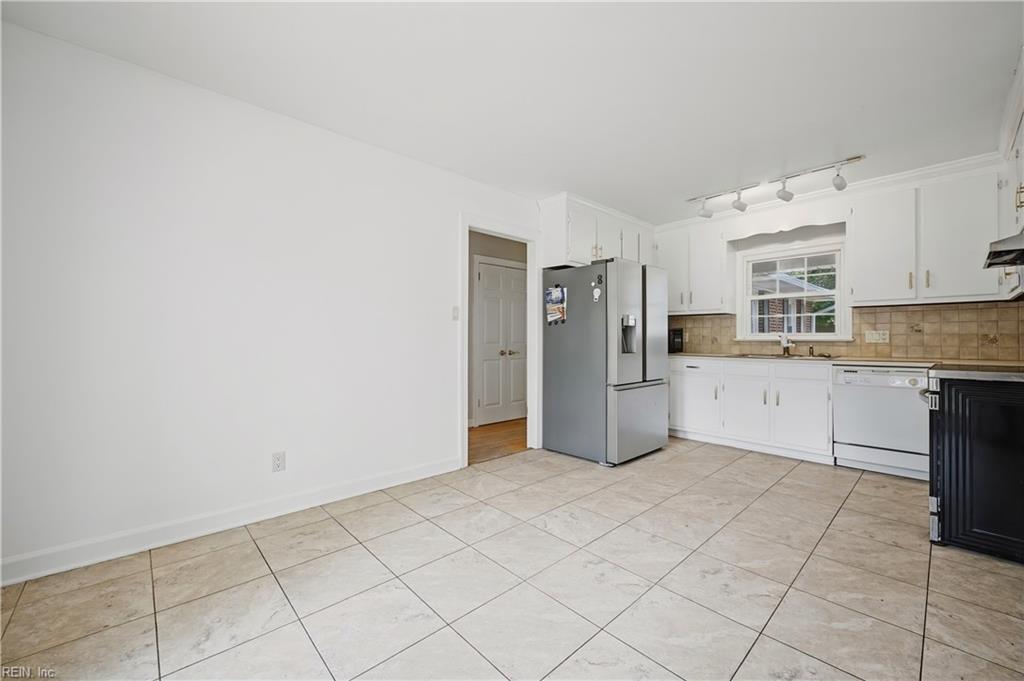 359 Eppington Cir Property Photo 12