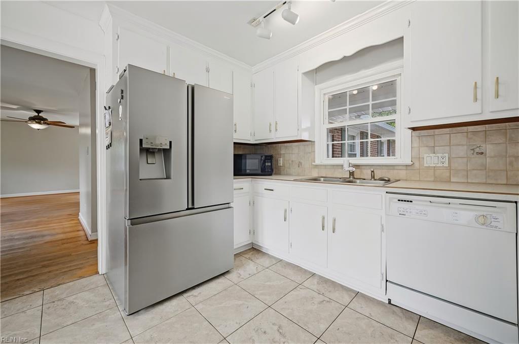 359 Eppington Cir Property Photo 14