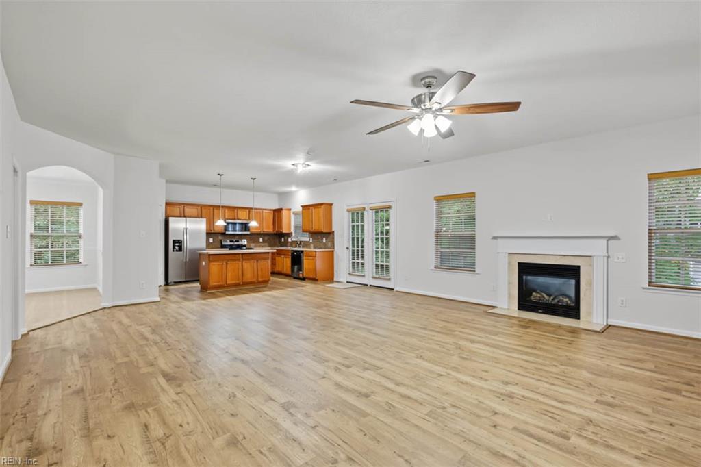 303 Bexley Park Way Property Photo 8