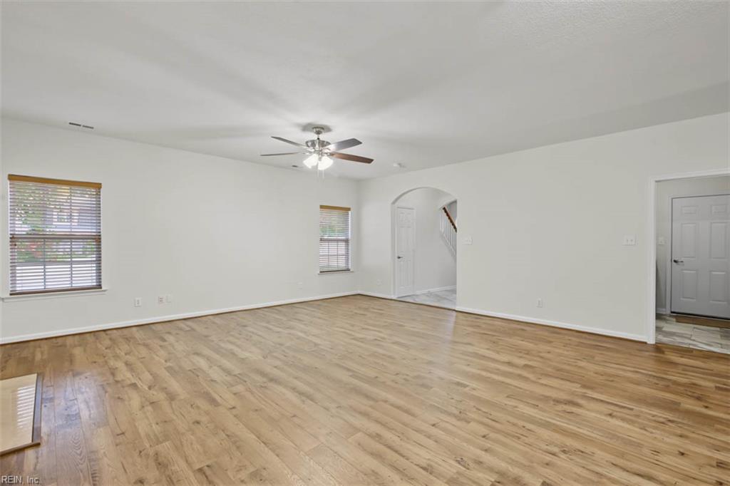 303 Bexley Park Way Property Photo 12