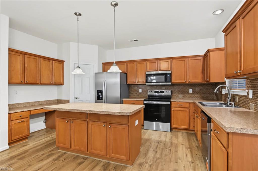 303 Bexley Park Way Property Photo 19
