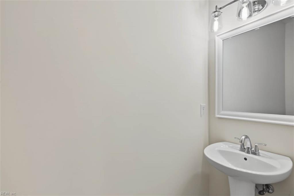 303 Bexley Park Way Property Photo 25