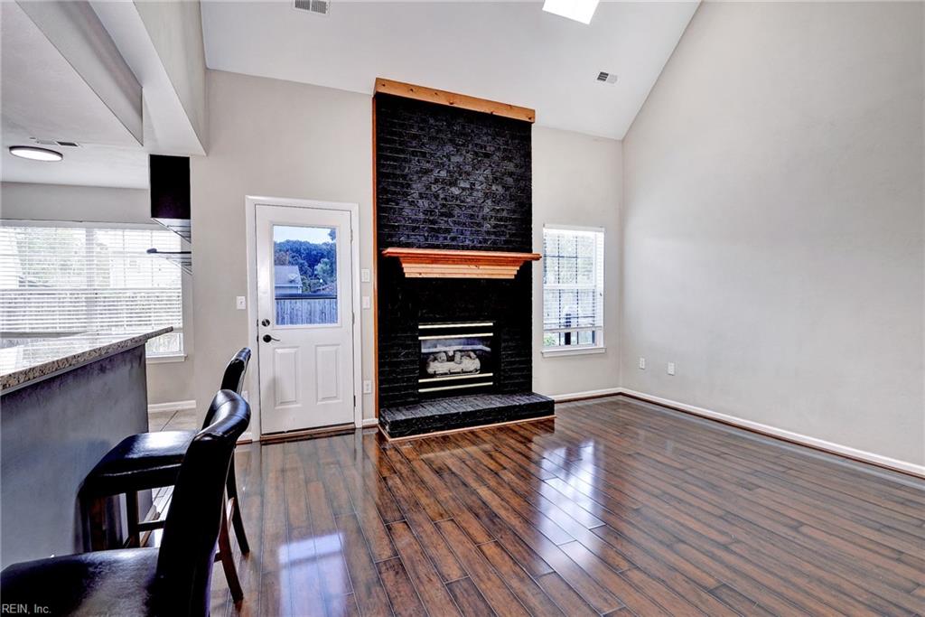 114 Sheffield Way Property Photo 17